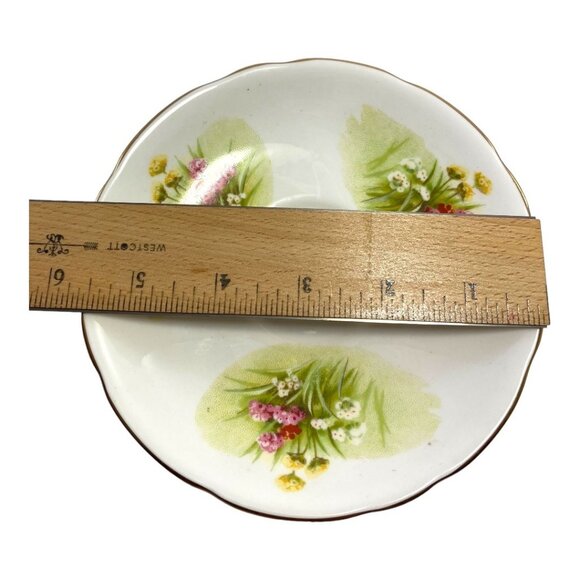 Vintage Royal Imperial Bone China Tea Cup & Saucer Set Floral Design - Picture 8 of 10